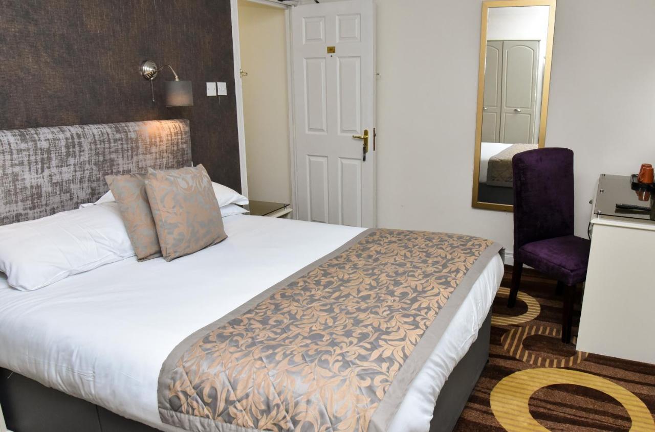 Hotel House