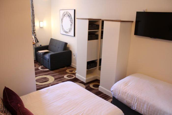 House Hotel